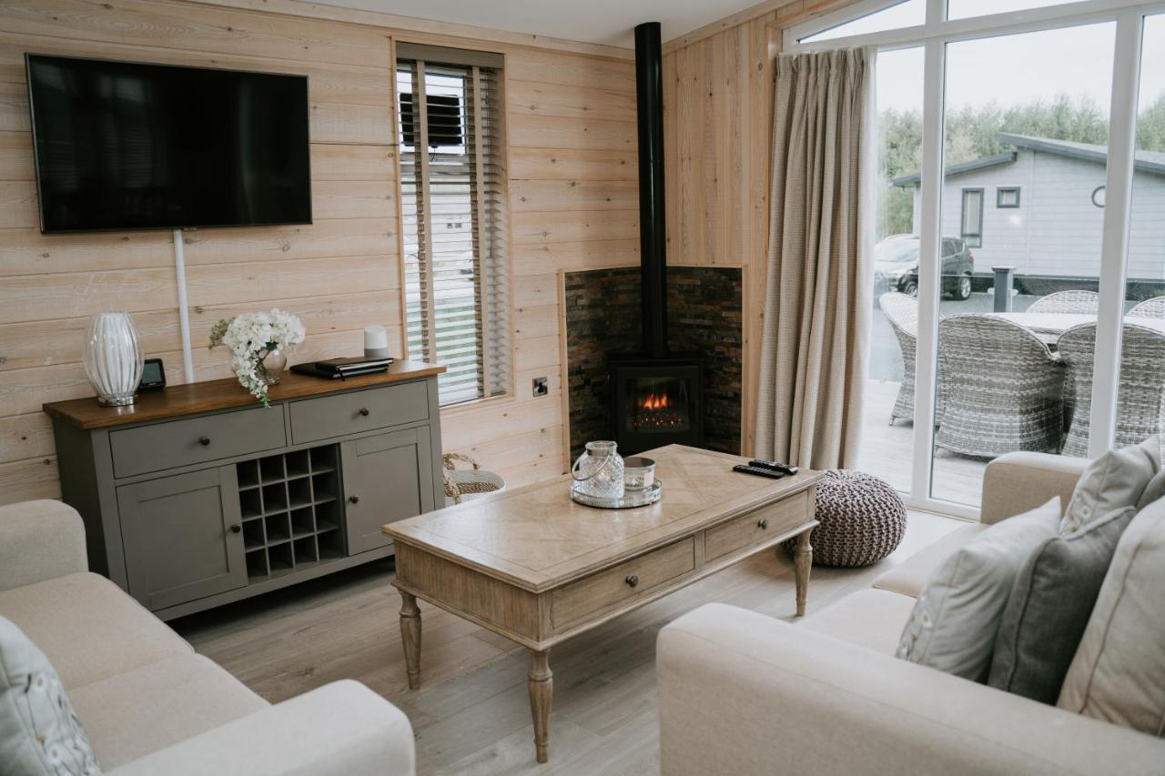 Casa Di Lusso Luxury lodge Woodhall Spa Esterno foto